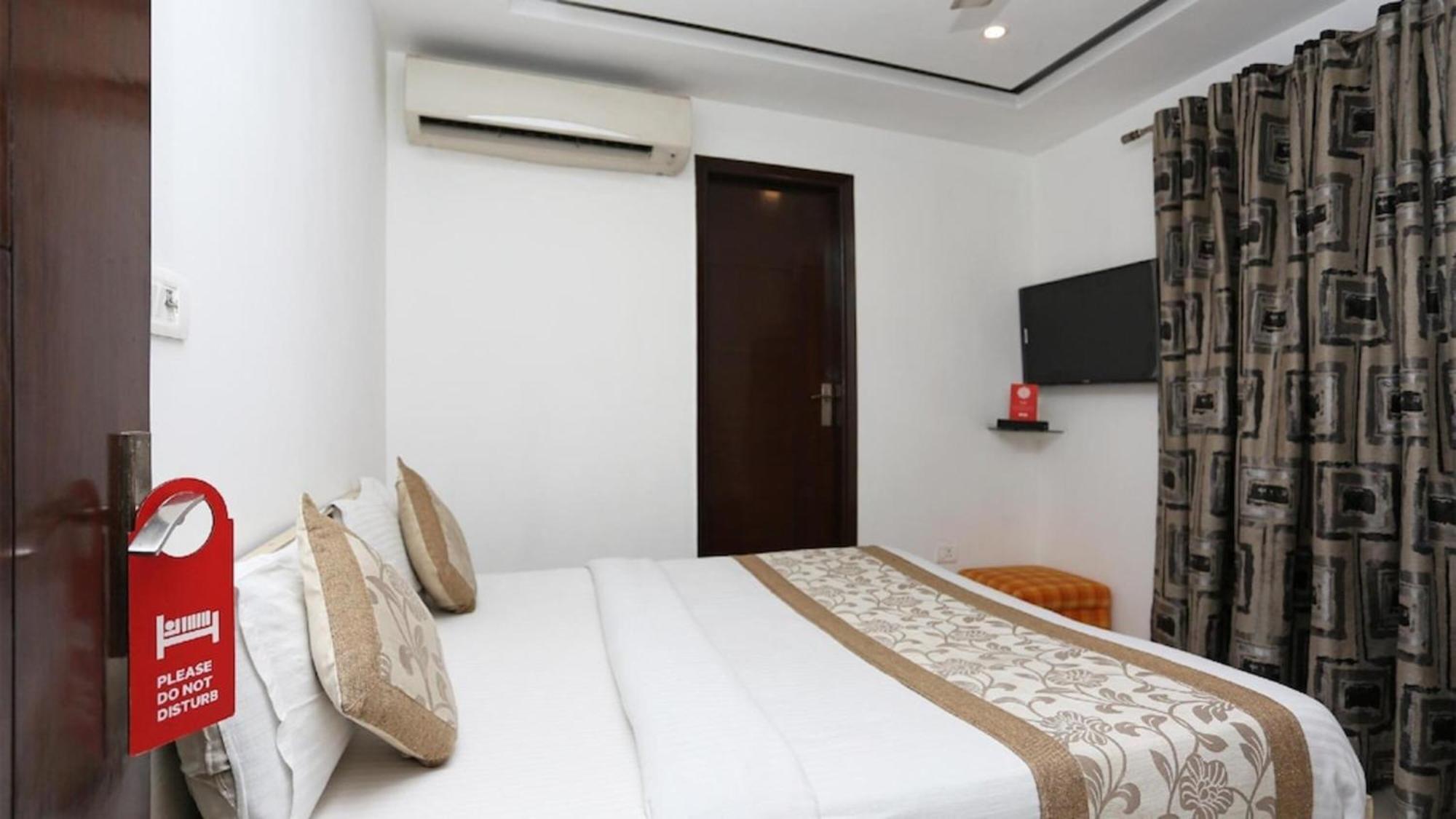 Deluxe Rooms In Jangpura Nuova Delhi Esterno foto