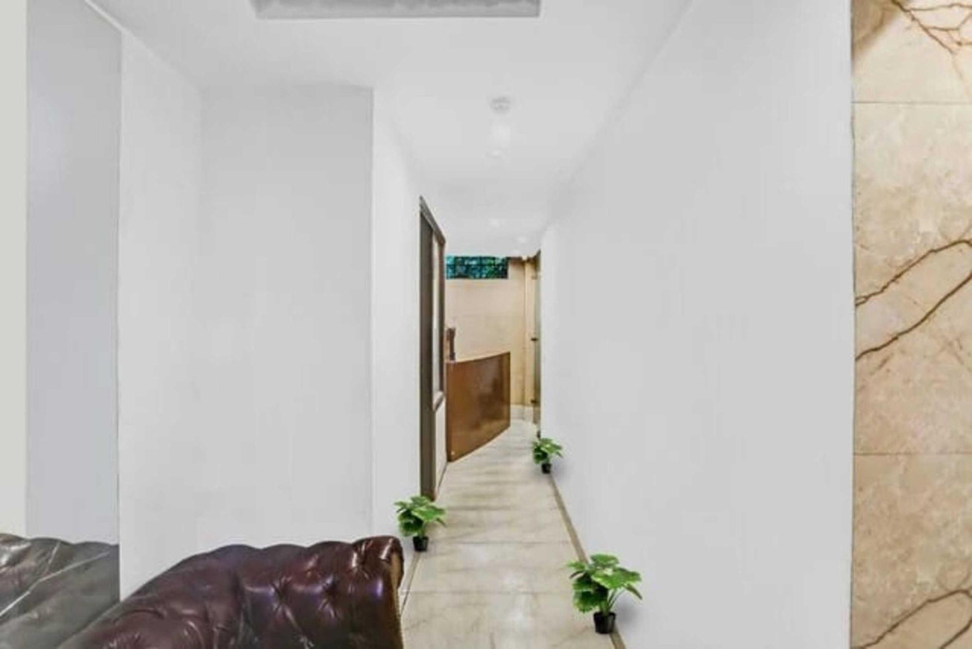 Deluxe Rooms In Jangpura Nuova Delhi Esterno foto